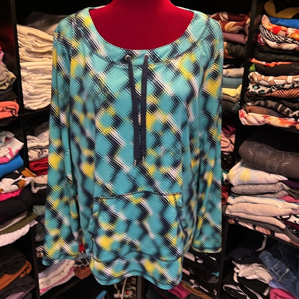 #156. 🪷Xl sweater with pockets